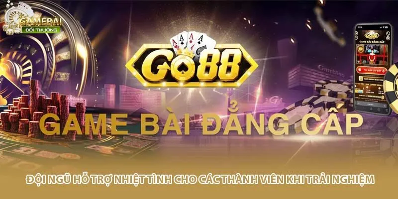 Đội ngũ hỗ trợ nhiệt t&igrave;nh cho c&aacute;c th&agrave;nh vi&ecirc;n khi trải nghiệm